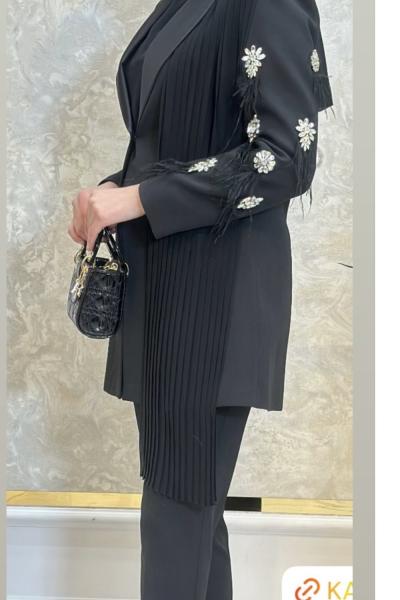 Tasarım Ötesi Şıklığınızın Parçası Siyah